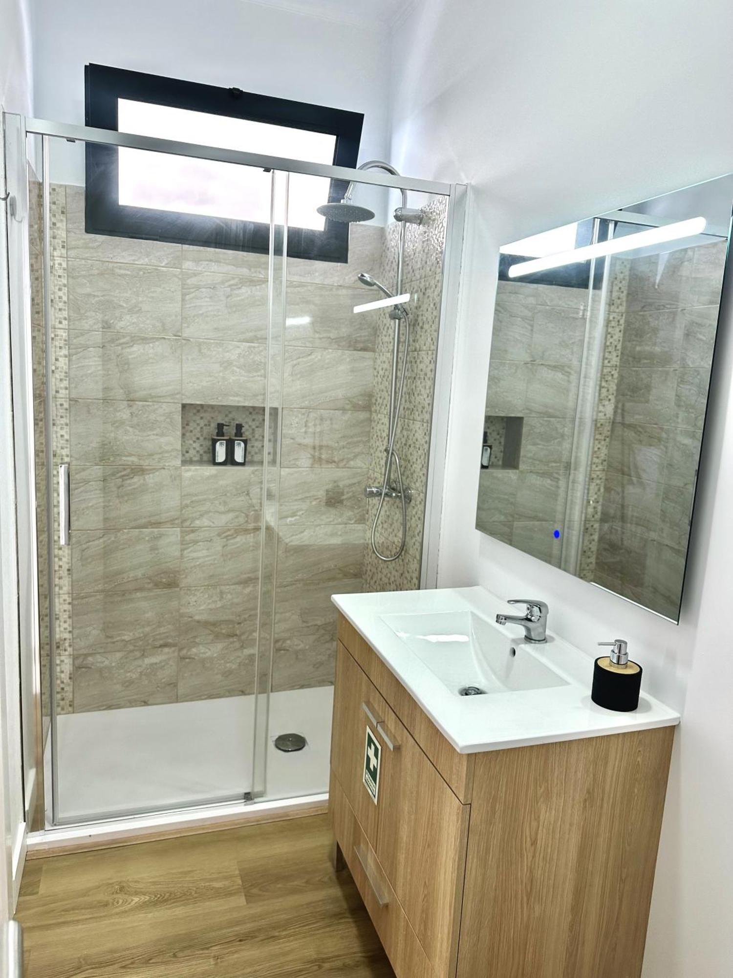 Oasis Suites - Funchal Room photo